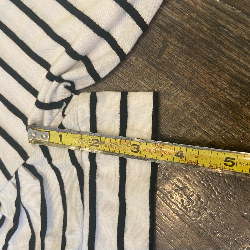 Guess Black and White Striped Short Sleeve Top - Picture 6 of 8